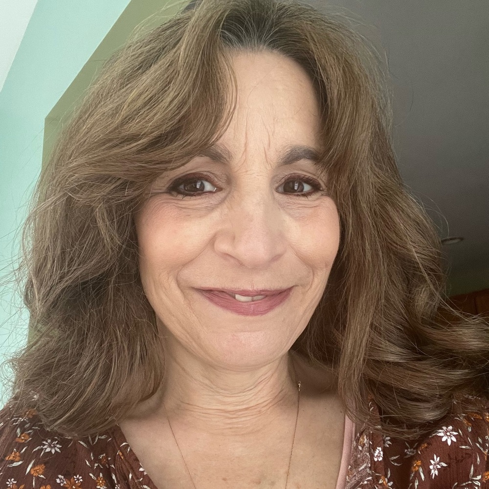 Meet your Posher, Carol